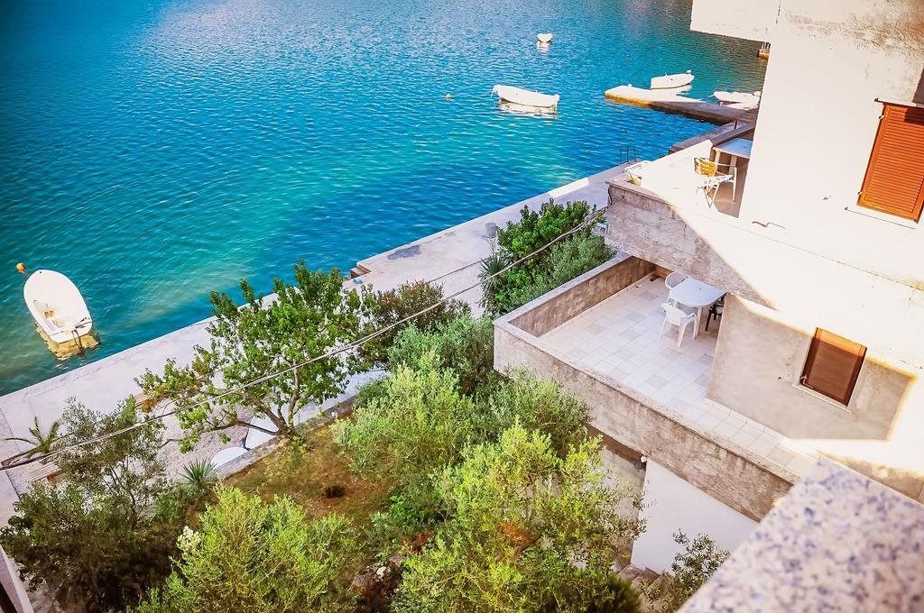 Apartments Adrialuka Dubrava  Buitenkant foto