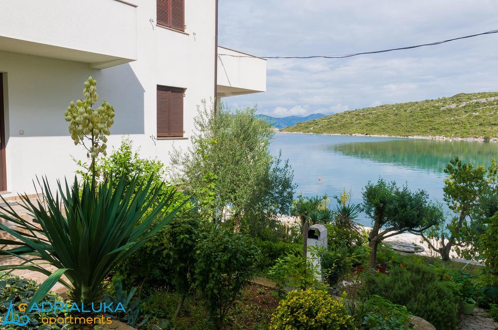 Apartments Adrialuka Dubrava  Buitenkant foto
