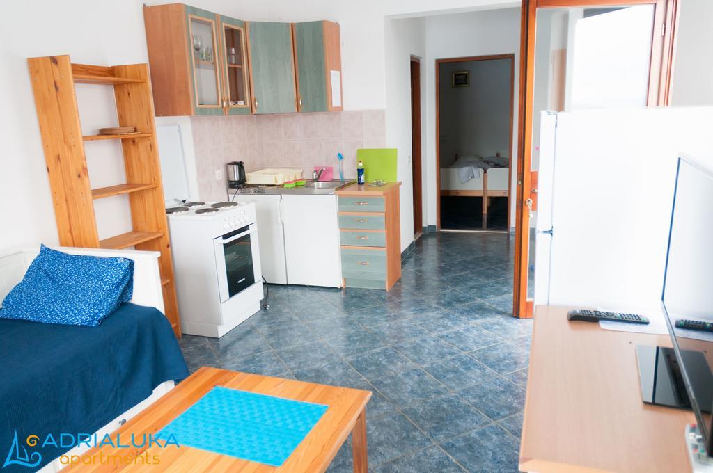 Apartments Adrialuka Dubrava  Buitenkant foto