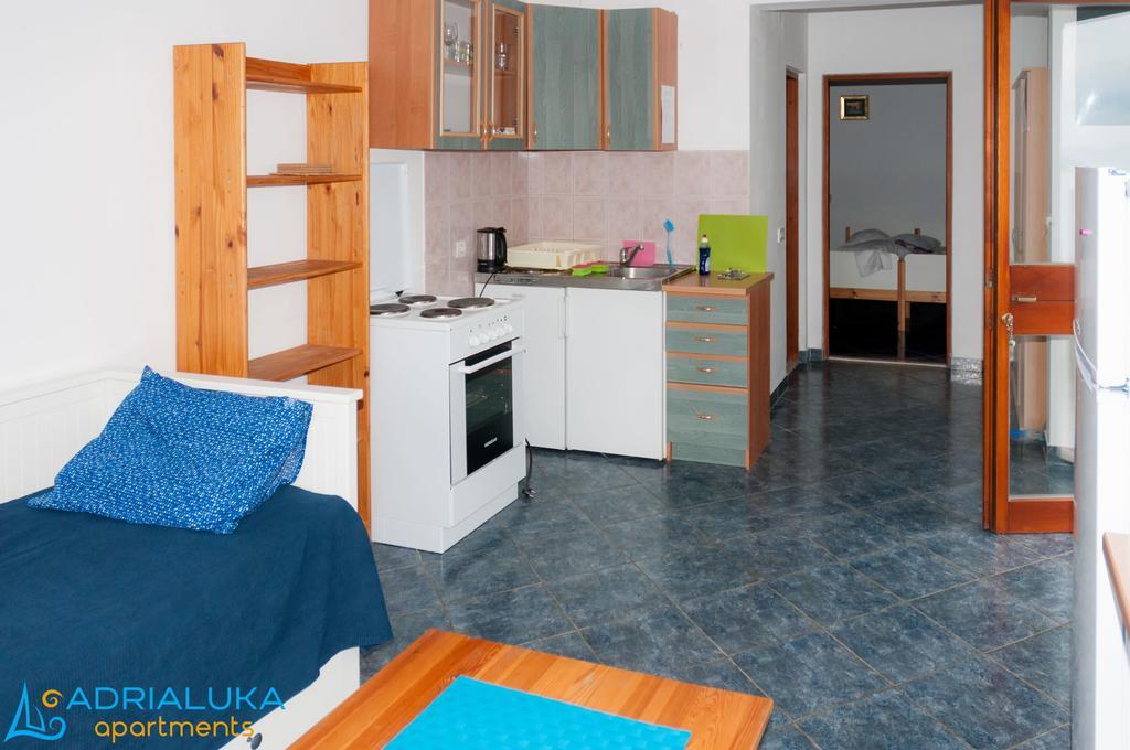 Apartments Adrialuka Dubrava  Buitenkant foto